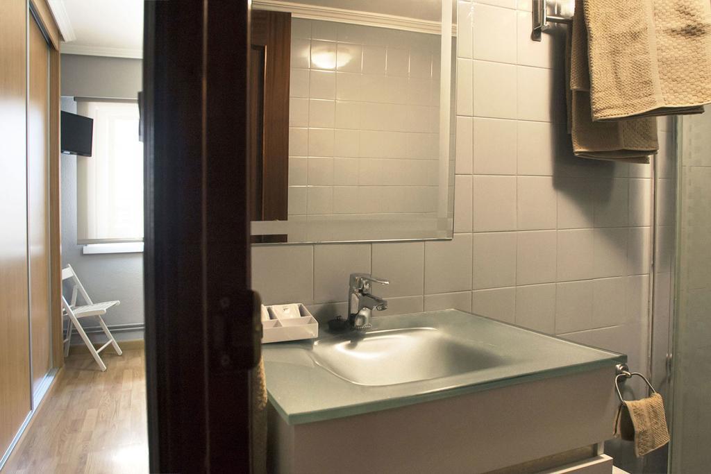 Hostal Crisol A Coruña Zewnętrze zdjęcie